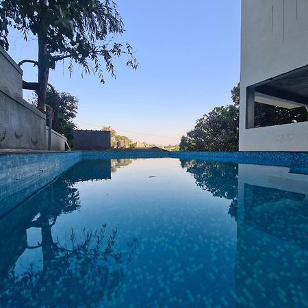 Hill View Hotel By Bil Lonavala Ngoại thất bức ảnh