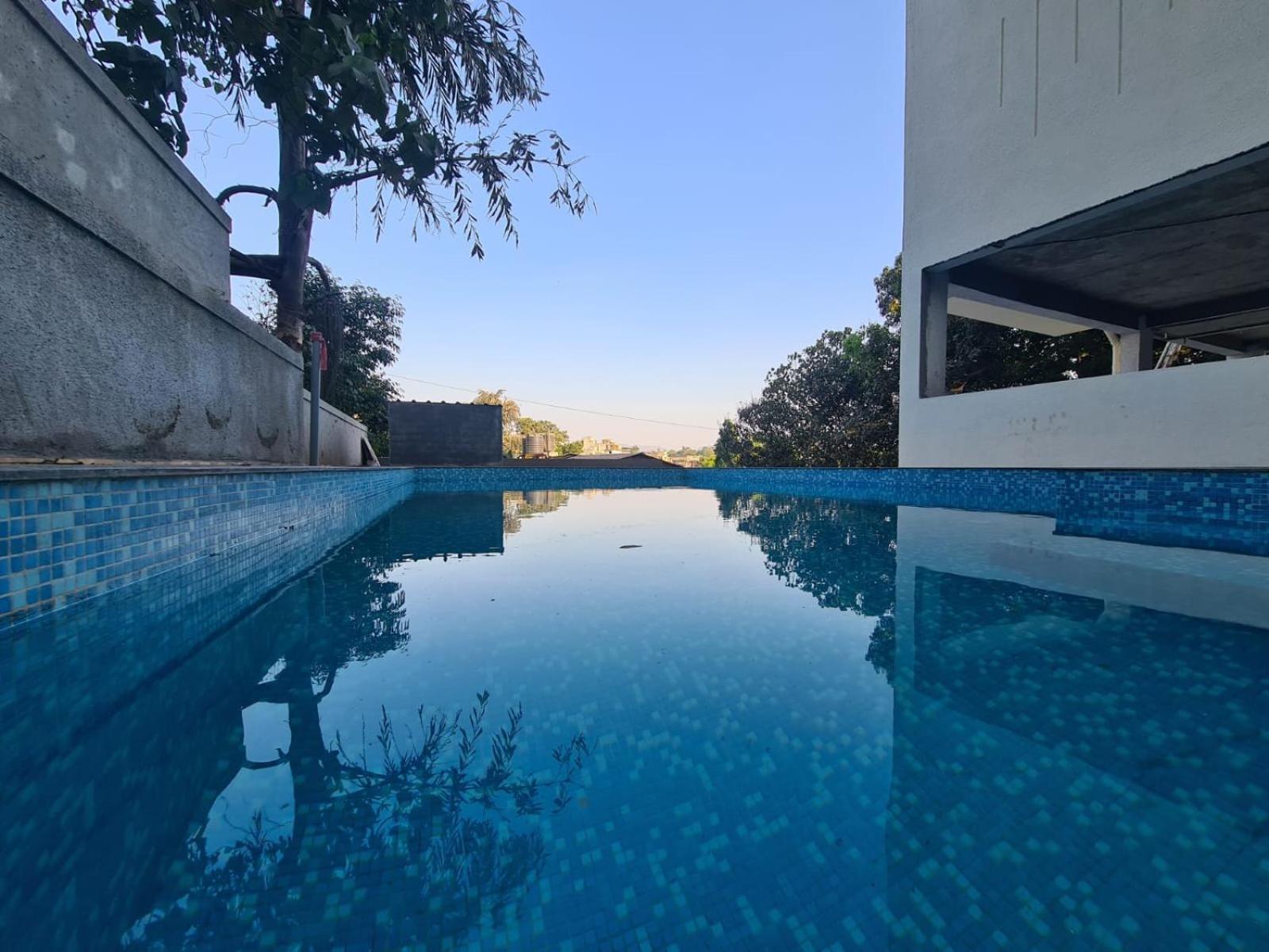 Hill View Hotel By Bil Lonavala Ngoại thất bức ảnh
