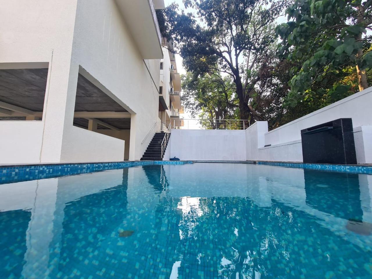 Hill View Hotel By Bil Lonavala Ngoại thất bức ảnh